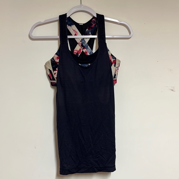 Lululemon No Limits sports bra shirt top, size 6 - Picture 1 of 3